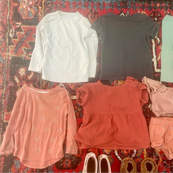 Girls 18m Clothes Bundle - Picture 10 of 10